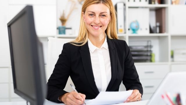 Mulheres no negócios - Ganhe dinheiro como freelancer